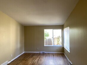 4417 S Eagle Cir in Aurora, CO - Building Photo - Building Photo