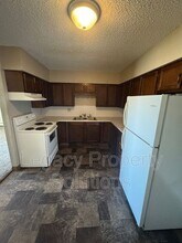 700 S 12th St in Bismarck, ND - Building Photo - Building Photo