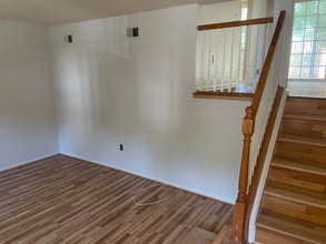 5908 Kara Pl in Burke, VA - Building Photo - Building Photo