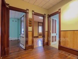 101 N Mill St in Lake Mills, IA - Building Photo