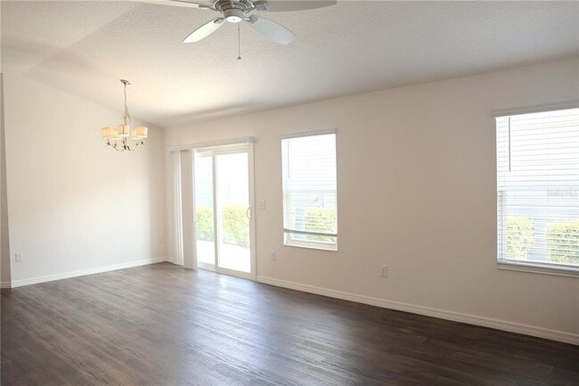 6055 Allen Ave in the Villages, FL - Building Photo - Building Photo