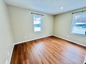 5626 6th St NE in Fridley, MN - Building Photo - Building Photo