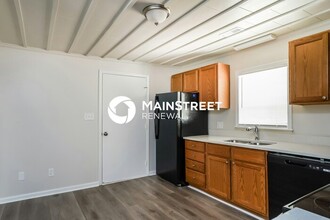 1413 Maplewood Dr in Durham, NC - Building Photo - Building Photo