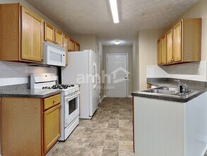 1160 Hillary Ln in Lawrenceville, GA - Building Photo - Building Photo