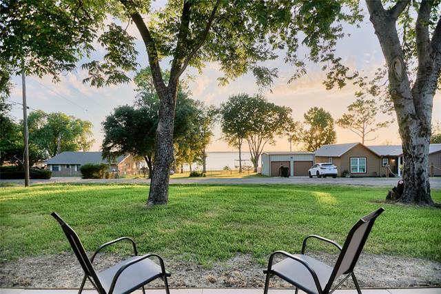 7408 Scenic Dr in Lone Oak, TX - Building Photo - Building Photo