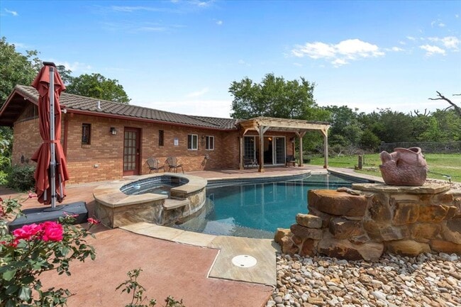 property at 1059 State Hwy 95