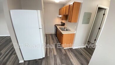 2 Hampshire Ct in Hamilton, OH - Building Photo - Building Photo