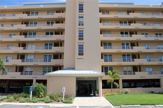 4410 Fairways Blvd in Bradenton, FL - Building Photo - Building Photo