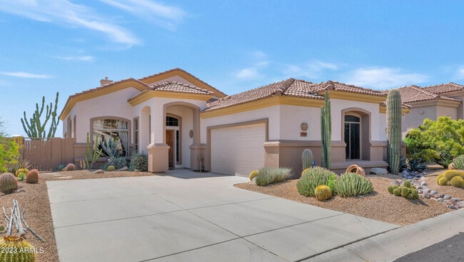 11539 E Bronco Trail in Scottsdale, AZ - Foto de edificio - Building Photo
