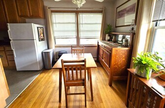 4112 N Kedvale Ave in Chicago, IL - Building Photo - Building Photo