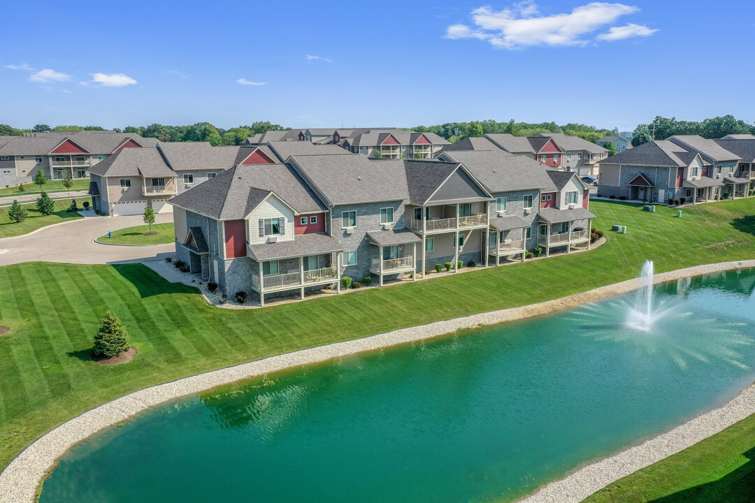 Fountain Ridge in Kenosha, WI - Foto de edificio