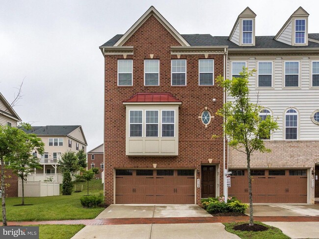 property at 2109 Congresbury Pl