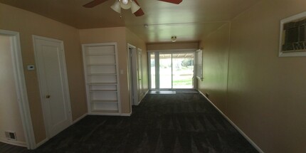 467 S 150 W in Cedar City, UT - Building Photo - Building Photo