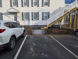 48 Fourth St in Dover, NH - Building Photo