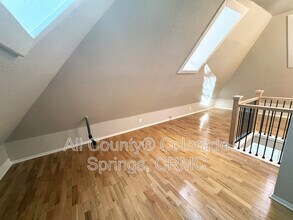 330 E Cache La Poudre St in Colorado Springs, CO - Building Photo - Building Photo