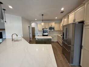 15417 Sequoia Grove Ave in Bakersfield, CA - Building Photo - Building Photo