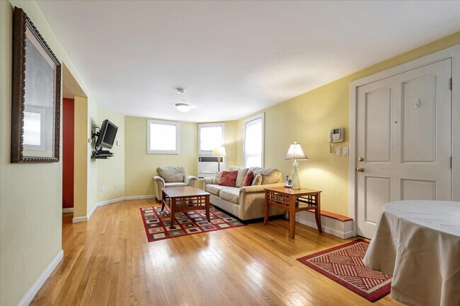 2070 Pacific Ave, Unit SI ID1508534P in San Francisco, CA - Building Photo - Building Photo