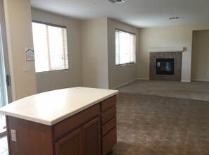 11904 Luna Del Mar Ln in Las Vegas, NV - Building Photo - Building Photo