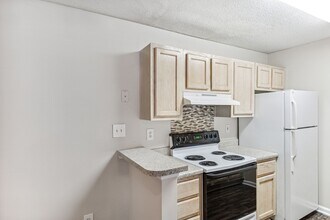 Columbia Wood in Newnan, GA - Foto de edificio - Building Photo