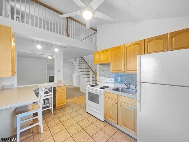 property at 964 NJ-173