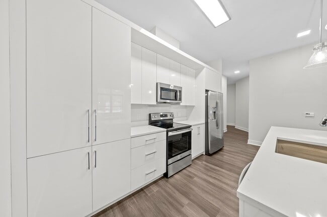 property at 121 34th St