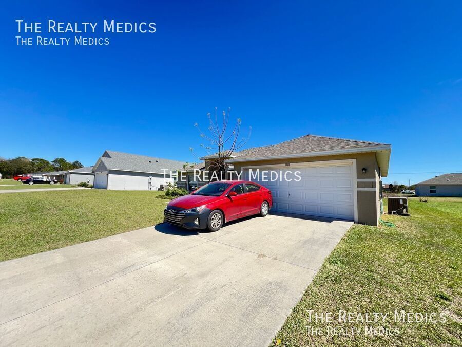 12881 SW 73rd Ave in Ocala, FL - Building Photo