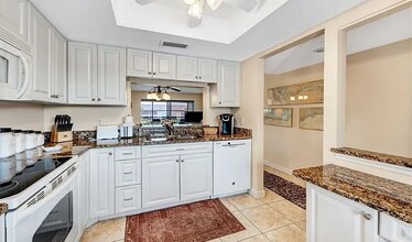 3813 SE 11th Pl in Cape Coral, FL - Building Photo - Building Photo