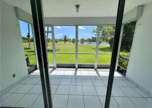 802 Cypress Blvd, Unit 105B in Pompano Beach, FL - Building Photo - Building Photo