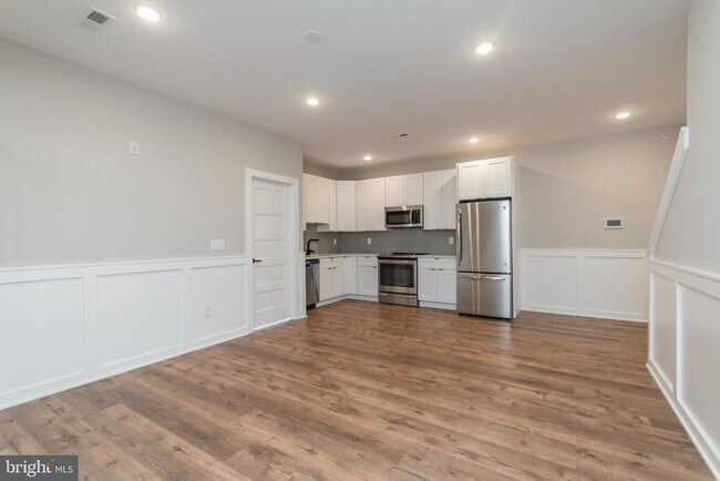 property at 439 N 35th St