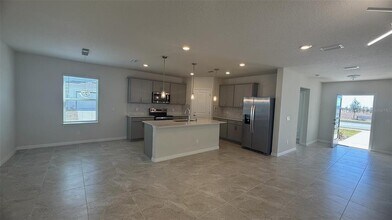 5054 Holm Oak Dr in St. Cloud, FL - Building Photo - Building Photo