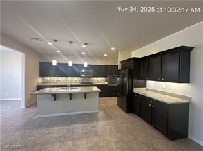 1000 Via Stellato St in Henderson, NV - Building Photo - Building Photo