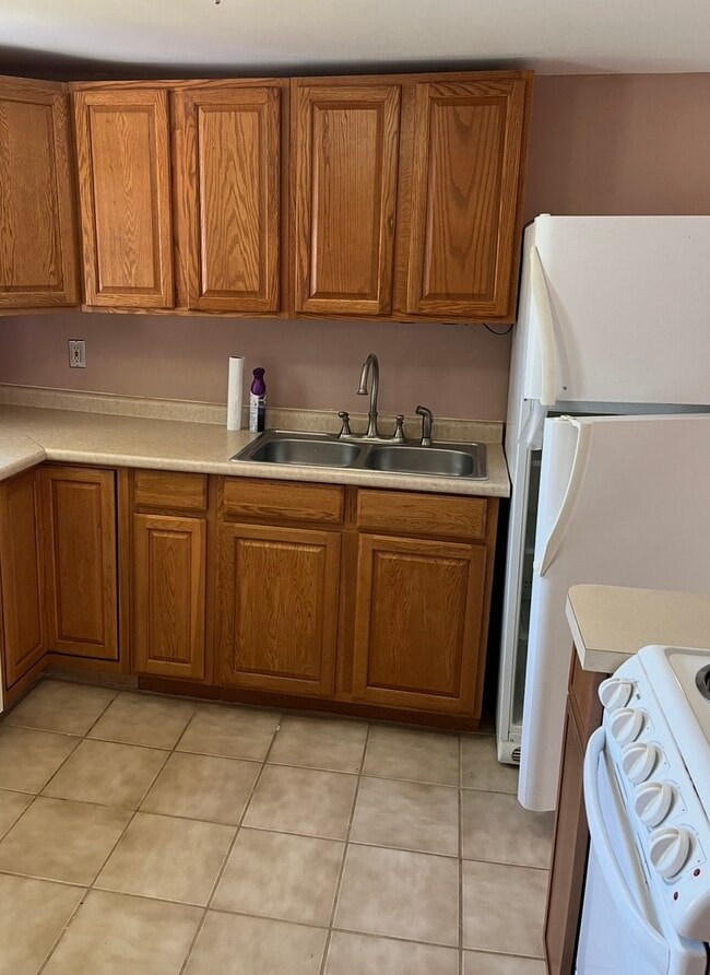 78 East St, Unit 2nd floor, Unit 2nd floor