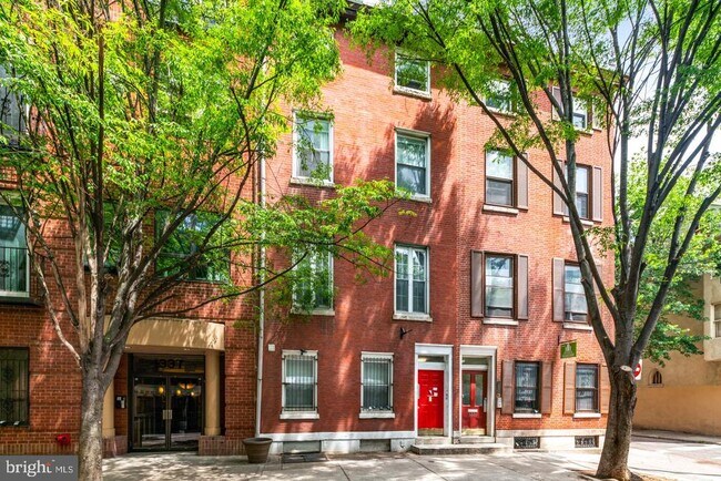 property at 1333 Pine St