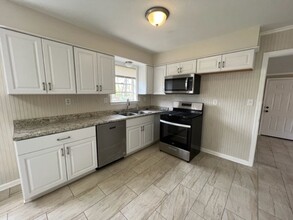 2775 Meadowbrook Dr in Horn Lake, MS - Building Photo - Building Photo