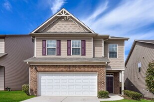 2325 Morgan Farm Dr in Buford, GA - Building Photo