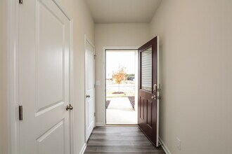 1211 Sweet Cherry Dr in Haw River, NC - Building Photo - Building Photo