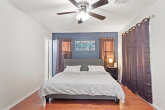 2616 E Southgate Ave in Phoenix, AZ - Building Photo - Building Photo