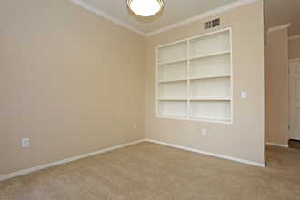 Camden San Marcos in Scottsdale, AZ - Building Photo - Interior Photo