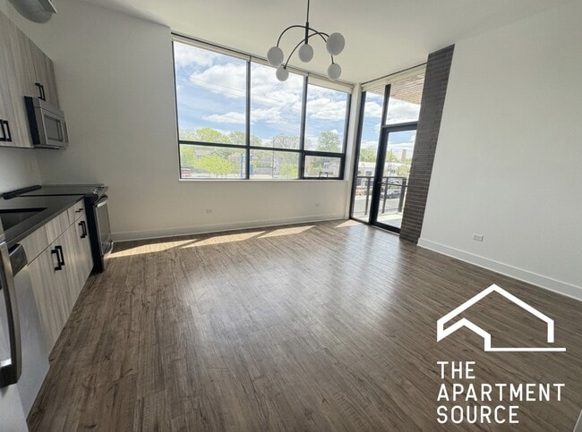 property at 4234 N Western Ave