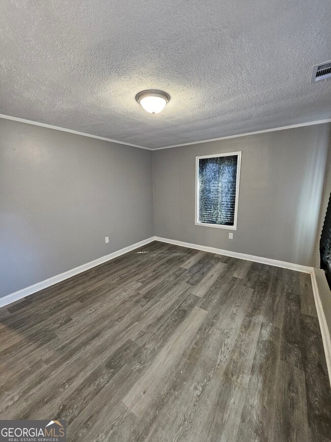 521 Meriwether St in Griffin, GA - Building Photo - Building Photo