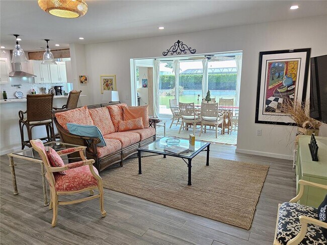 2353 Bal Harbour Dr in Venice, FL - Building Photo - Building Photo
