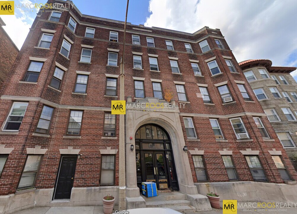 2 Lothian Rd, Unit 10A in Boston, MA - Building Photo
