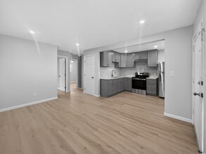 409 W 18th St in Antioch, CA - Building Photo - Building Photo