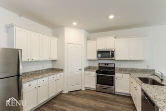 10823 Juliette Pass in Converse, TX - Foto de edificio - Building Photo