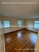 2513 Sherry Rd in Louisville, KY - Building Photo - Building Photo