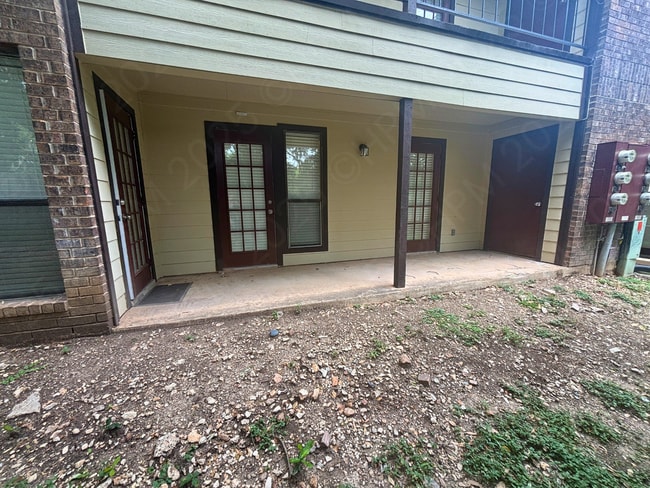 property at 2542 Babcock Rd