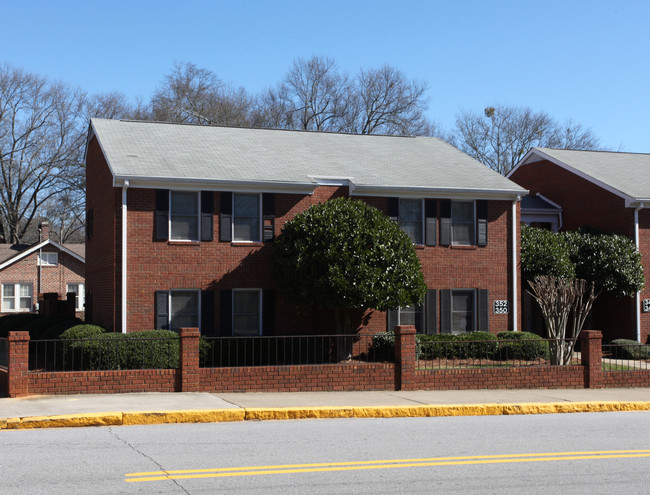 352 Boulevard in Gainesville, GA - Foto de edificio - Building Photo