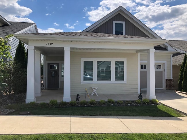 2539 Greenport Dr in Harrisonburg, VA - Foto de edificio - Building Photo