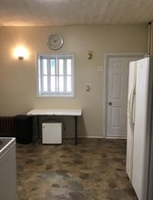 23 N Earl St in Shippensburg, PA - Building Photo - Building Photo