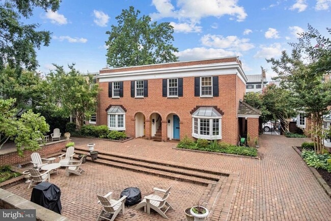 220 N St Asaph St in Alexandria, VA - Building Photo - Building Photo